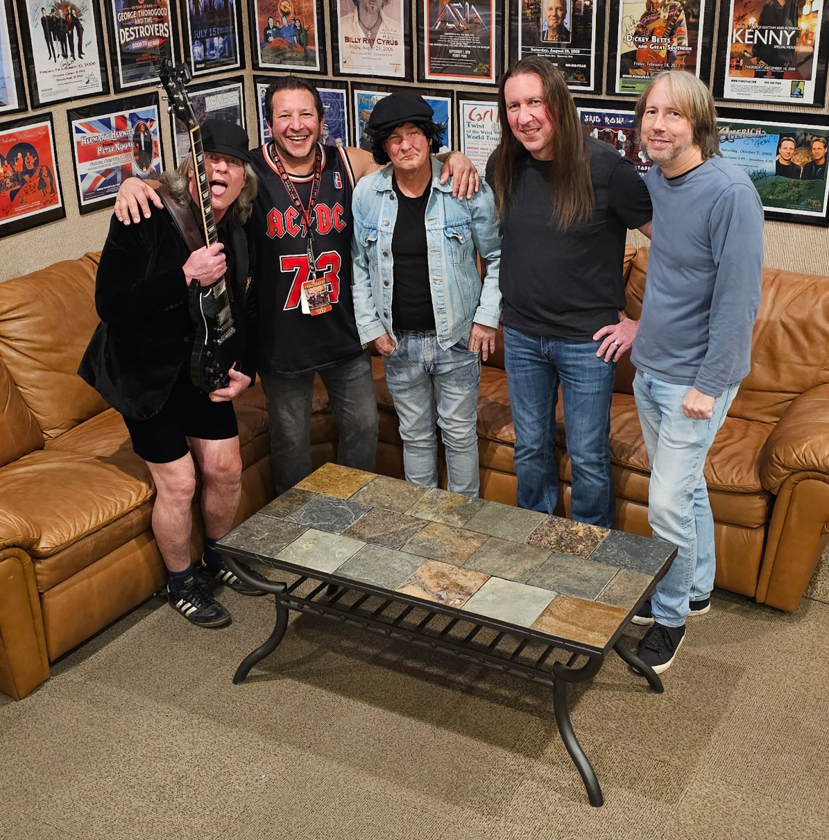 LIVE WIRE backstage band photo