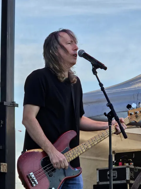 LIVE WIRE gallery image 173