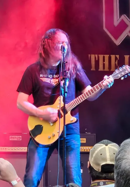 LIVE WIRE gallery image 182