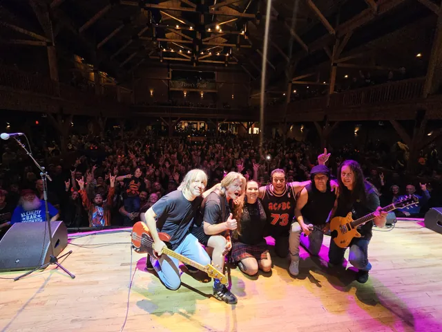 LIVE WIRE gallery image 029