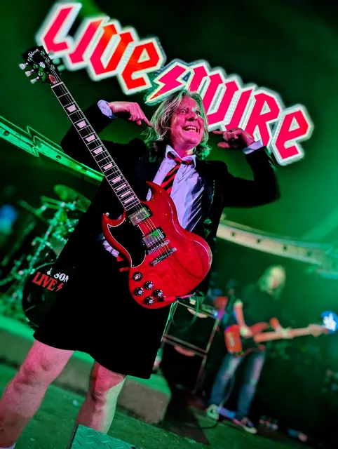 LIVE WIRE gallery image 63