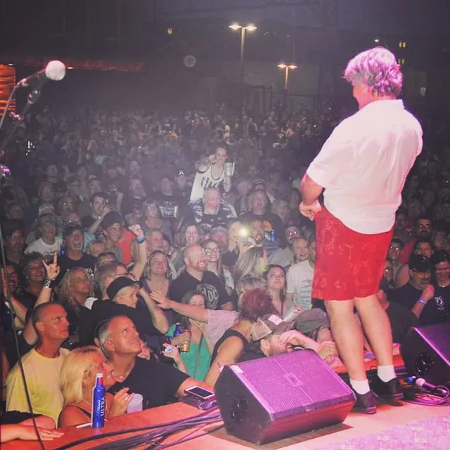 LIVE WIRE gallery image 92